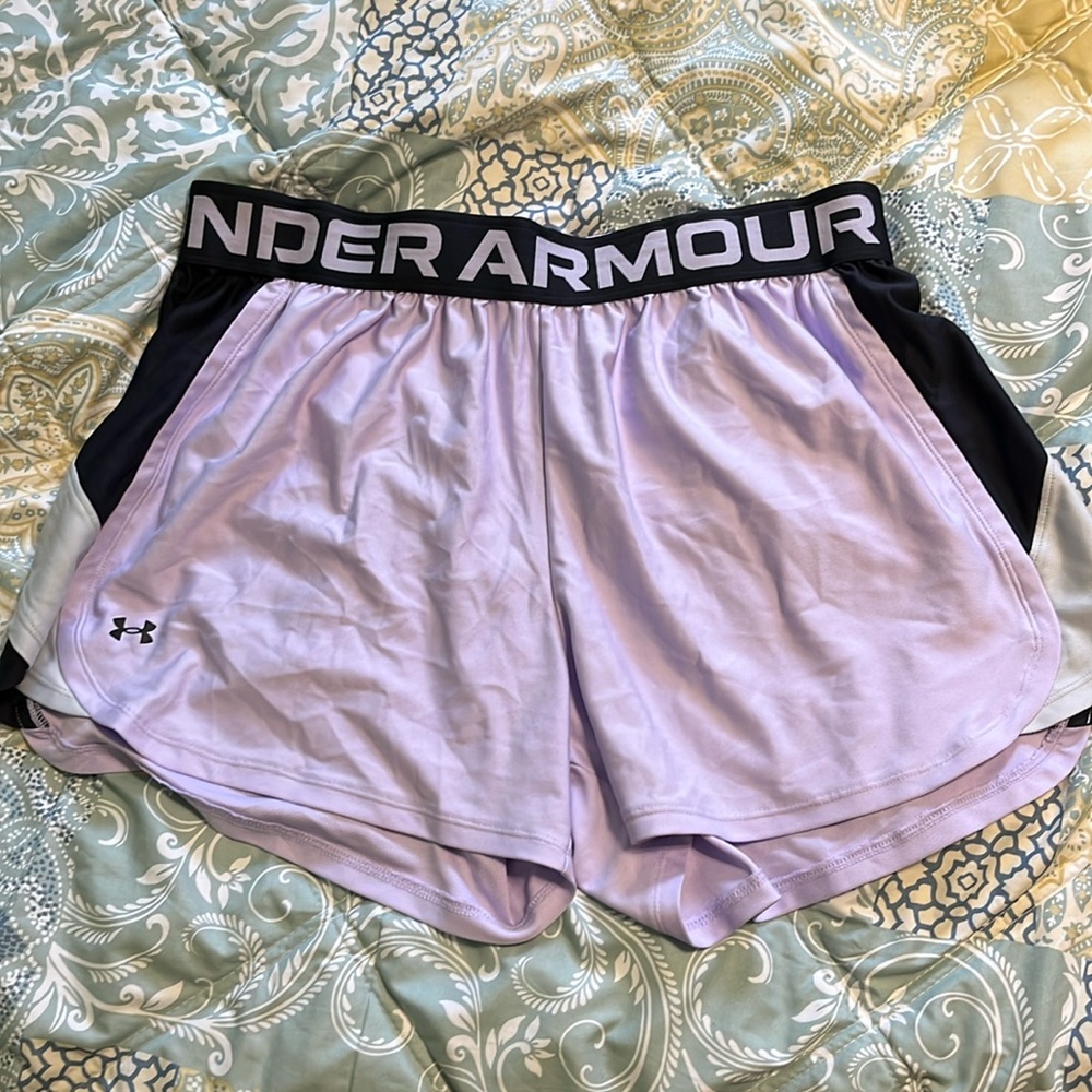 UNDER ARMOR LILAC GYM SHORTS - 1X